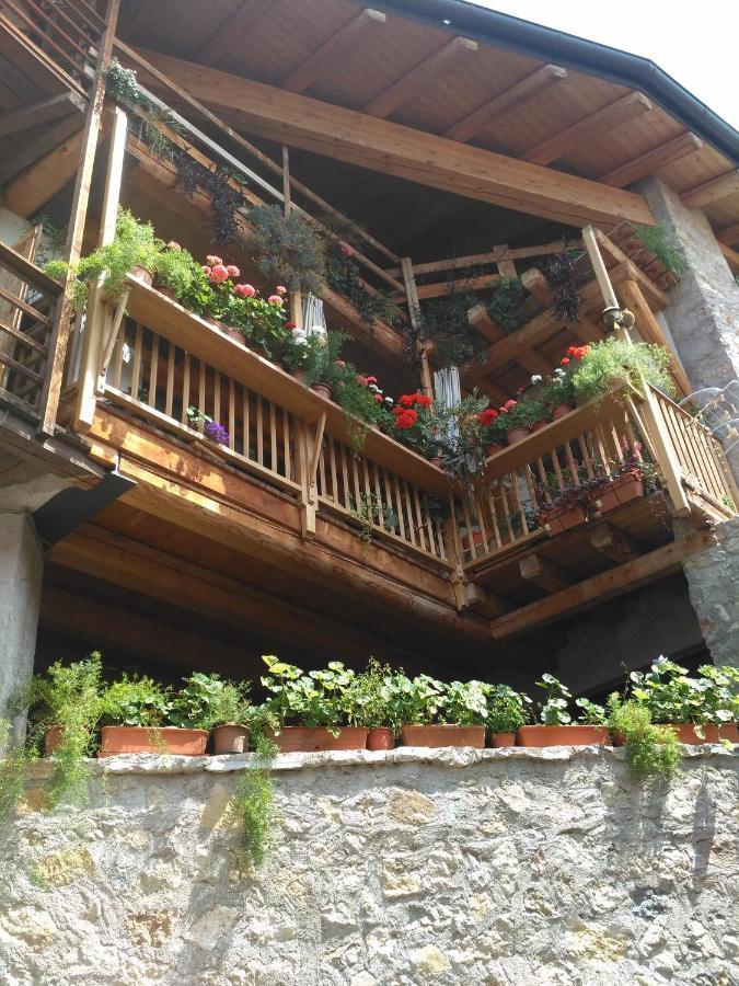 La Cort Di Nonna Rosa Bed & Breakfast Мори Екстериор снимка
